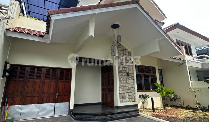 Rumah Siap Huni, Pondok Indah di Lingkungan Nyaman Tenang Rumah Siap Huni, Pondok Indah di Lingkungan Nyaman Tenang