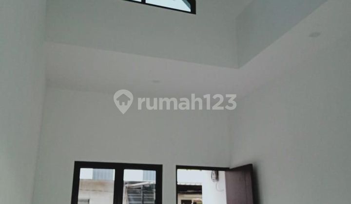Luxury house cheap price near South Jakarta 2