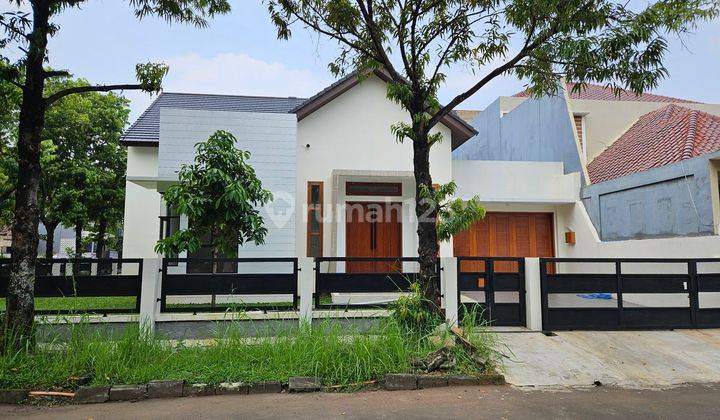 Rumah Baru Hook Gading Serpong Sektor 1b SHM Lokasi Strategis 1