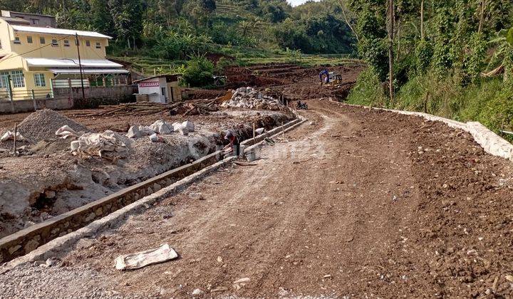 Tanah di Jl Letda Lukito, Jatinangor, Sumedang SHM 1 Are 2