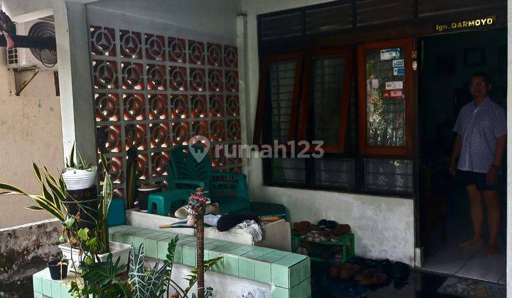 Rumah di dekat SD Sompok Semarang 1