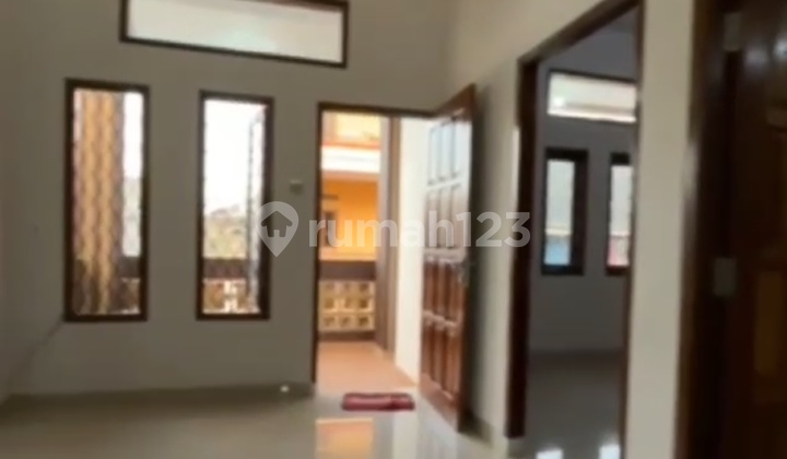 3-story house in Poris, 7x11m area, good condition, with SHM certificate. 2