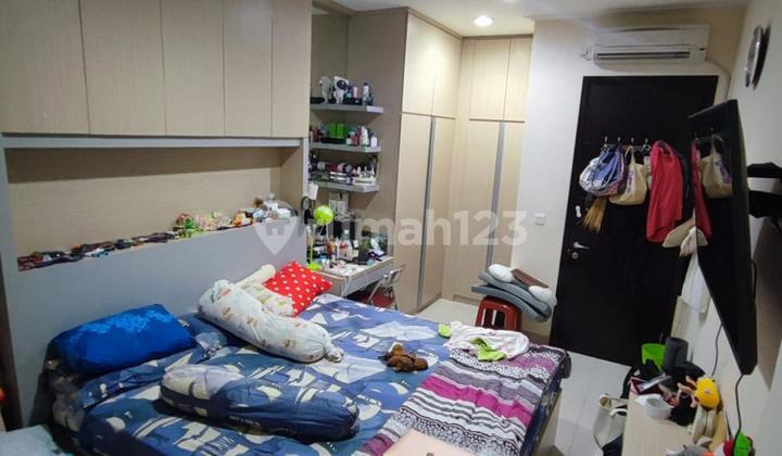 Rumah 2 Lantai di Green Village Bagus SHM 2