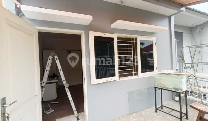 Rumah 2 Lantai Metro Permata 1 SHM Selatan Siap Huni 2