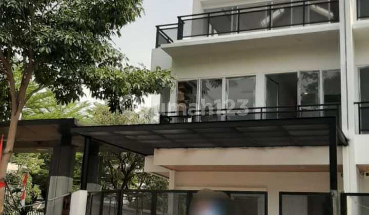 Rumah Baru Metland Puri 8x15 View Danau Shm