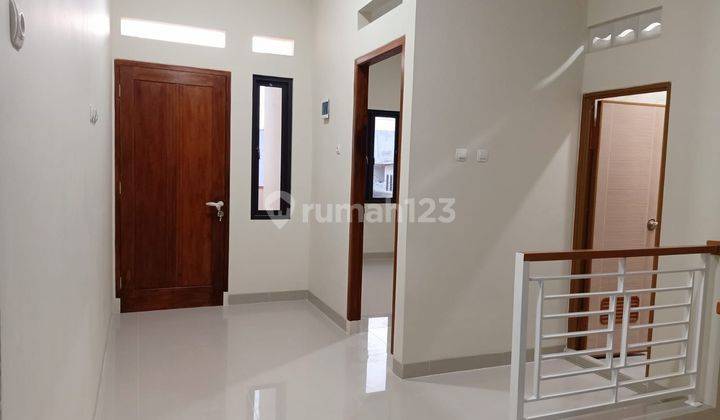 Rumah Poris Uk 5x11m2 2lantai Shm Semi Furnish 2