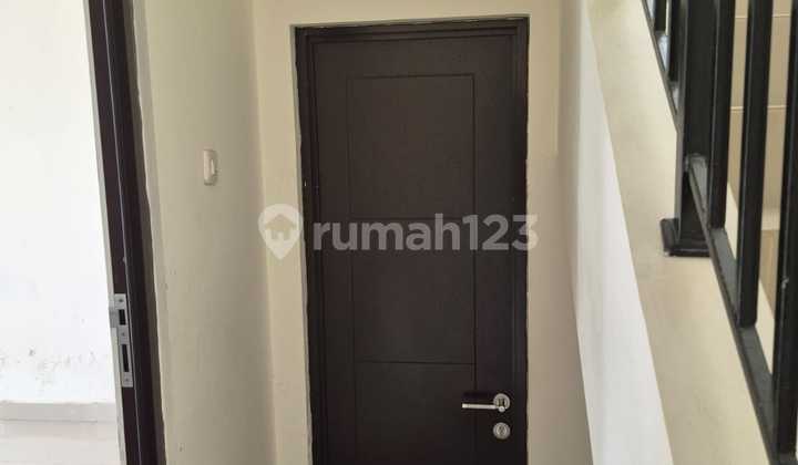 Disewakan Rumah Metland 6X20 Rapi Bagus Siap Huni 2