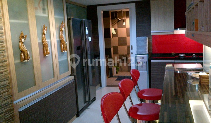 Apartemen Taman Anggrek Tower 3 Unit Combine 176m, 4 Kamar Tidur 2