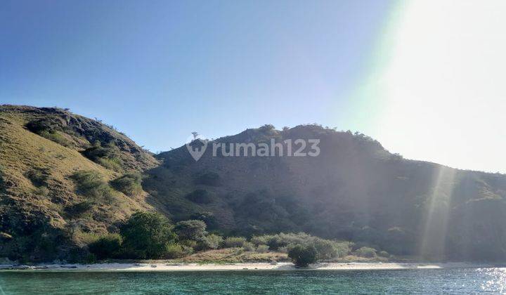 Dijual Tanah Seluas 35.000 M2 SHM di Pulau Kanawa, Manggarau Barat 2