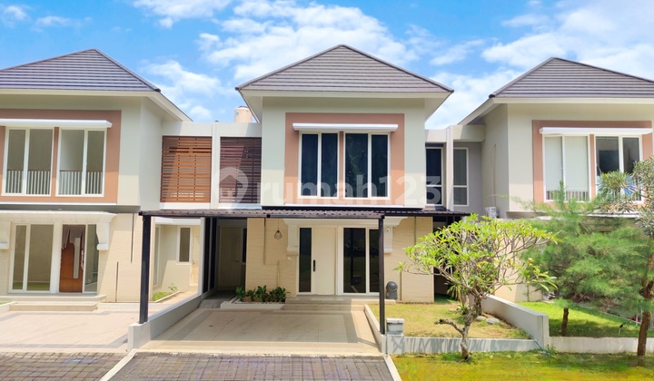 Ready-to-Occupy 2-Story House at Victoria Valley, Ciputra BSB, Ngalian 1