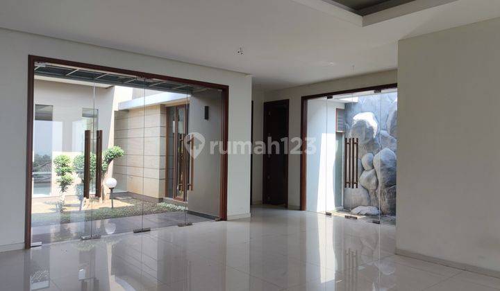 Rumah Mewah Dengan View Dan Kolam Renang di Candi Golf Residence 2