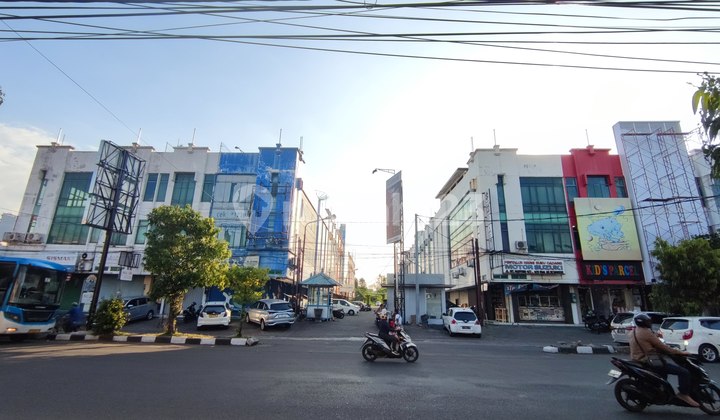 Ruko Strategis di Kawasan Bisnis Mataram, Semarang Tengah Ruko Strategis di Kawasan Bisnis Mataram, Semarang Tengah