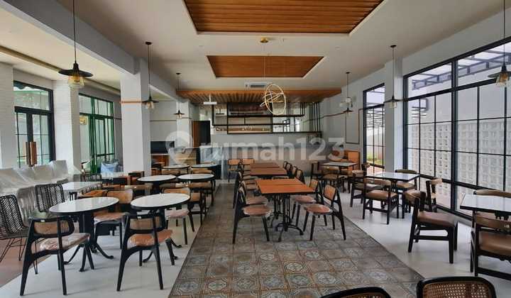 Ruang Usaha Cafe Siap Pakai Full Furnish di Setiabudi Semarang 2