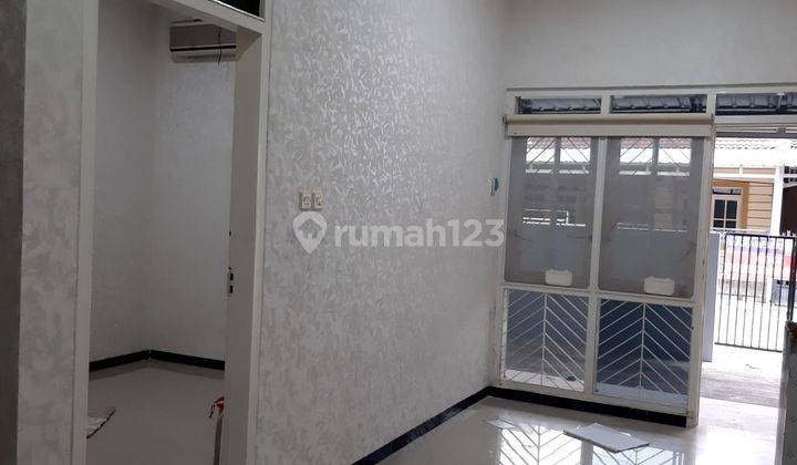 Rumah Bagus Siap Huni di Puri Anjasmoro Semarang 1