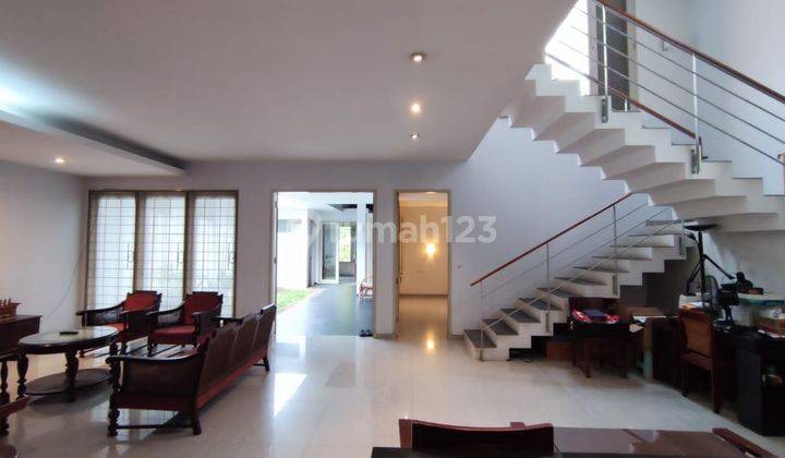 Rumah 2 lantai di Tengah Kota jl.Taman Beringin Semarang  2