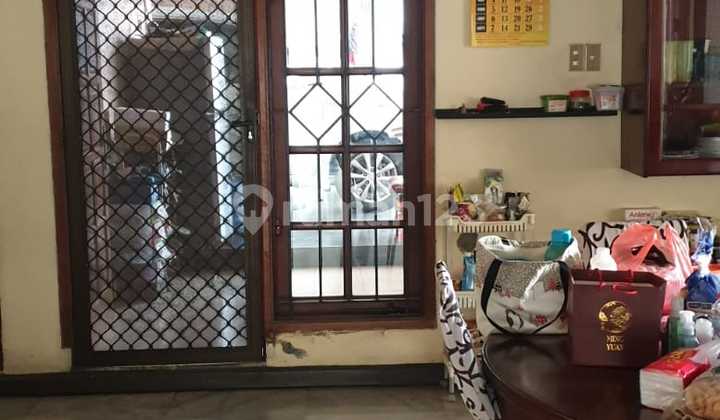 Rumah Tengah Kota di Jl. Diponegoro Semarang 2