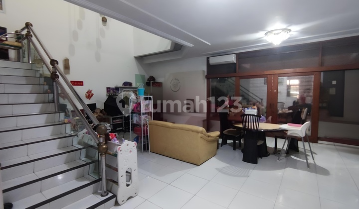 Rumah Bagus 2 lt di Seroja, Semarang Tengah. 1
