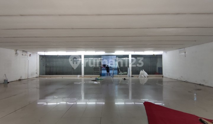 Brigjend Sudiarto Business Space, Majapahit, East Semarang. 2