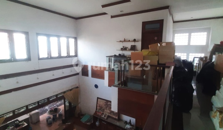 Rumah 2 lantai, Tengah Kota jl. Seroja, Semarang Tengah. 2