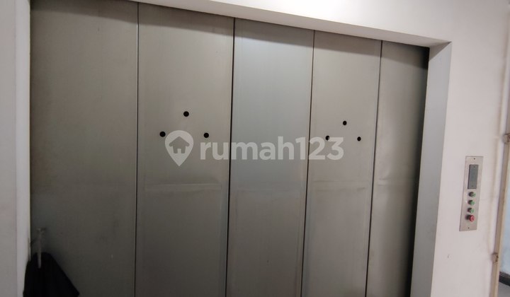 Ruko Baru 3 Lantai di Mt Haryono, Semarang Jawa Tengah. 2