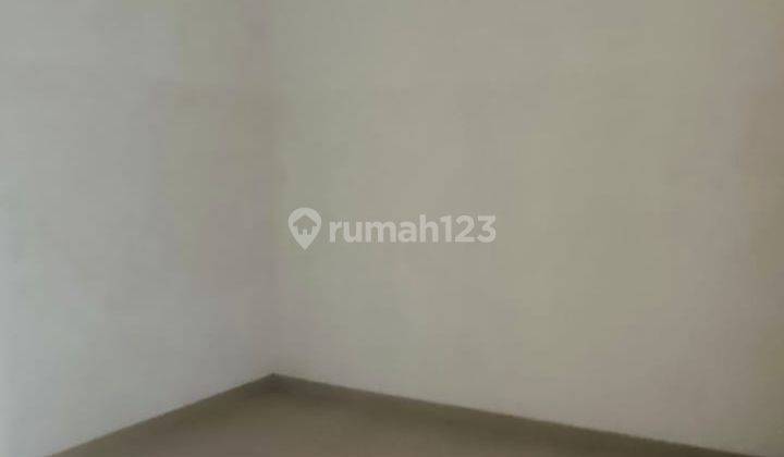 Dijual Rumah Cantik Siap Huni 2LT Cluster Espana Tj. Bunga Nego  2