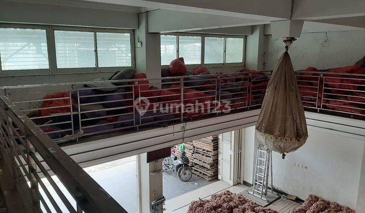 Ruko Jual Makassar Semi Rumah 5lt Siap Huni Ada Kolam Renang jw  2