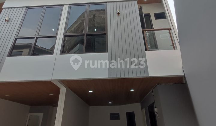 Rumah 2 Lantai Siap Huni di Percetakan Negara Jakarta Pusat 2