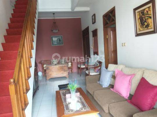 dijual Rumah 2 Lantai di Villa Bintaro Indah, dekat Bintaro Jaya Sektor 9 dan St.KA Jombang Sudimara 2