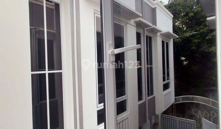 Rumah Cantik 2 Lantai dekat WTC Mangga Dua Gunung Sahari Jakarta Pusat 1