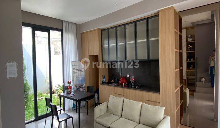 Rumah Dijual Cluster South Serpong Tangerang Selatan 2