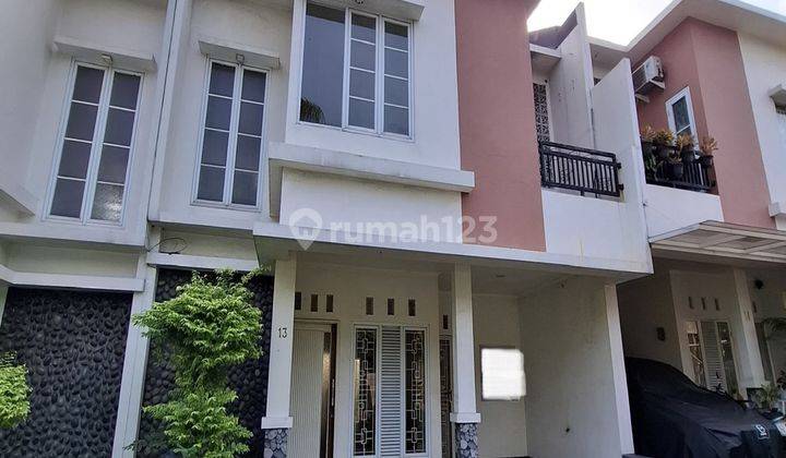 Rumah Dijual Cluster Casa De Namira Bintara Bekasi Barat 1