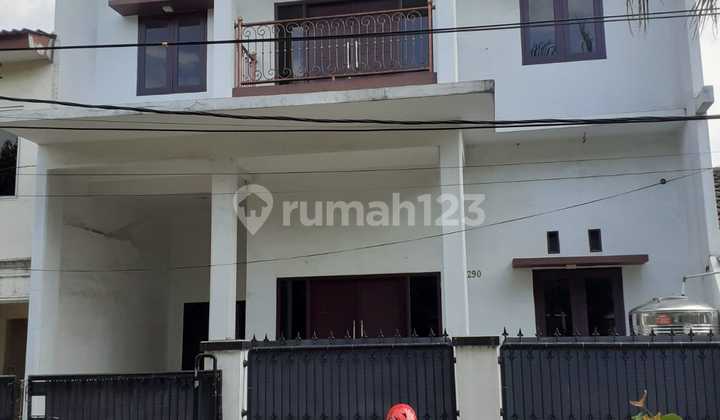 Disewakan Rumah Taman Galaxy Bekasi Barat 1