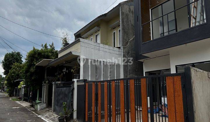 Dijual Rumah Dukuh Zamrud Mustikajaya Bekasi Timur 2