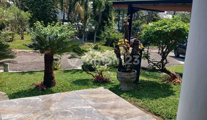 Disewakan Rumah Furnished Depan Taman Sentul City Bogor 2