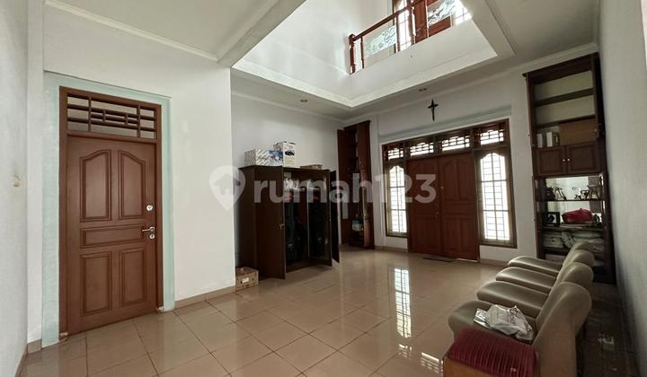 Dijual Rumah Dengan Backyard Yang Luas Di Cluster Prestigious Sentul City 2