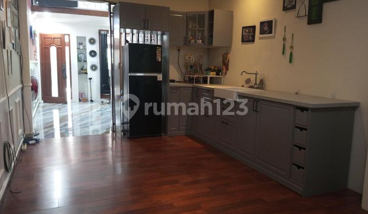 Dijual Rumah Sebrang Taman Budaya Sentul City 2