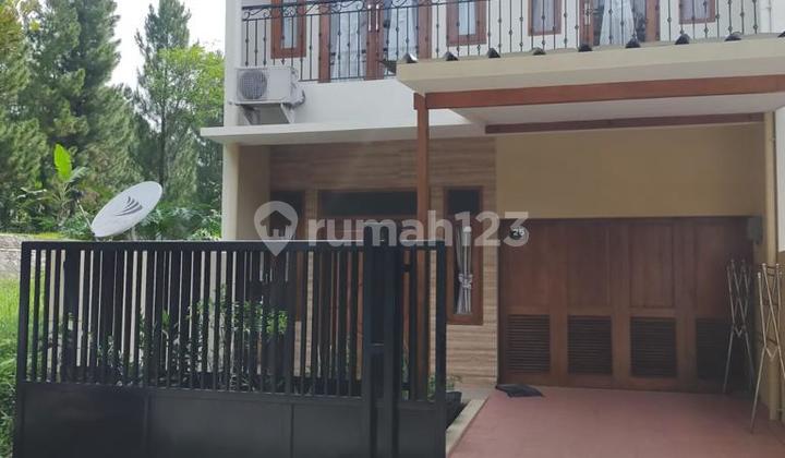 Dijual Rumah 2 Lantai Siap Huni Samping Pasar Ahpoong Sentul City Dijual Rumah 2 Lantai Siap Huni Samping Pasar Ahpoong Sentul City