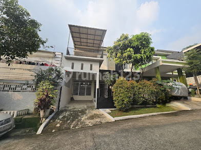 Dijual Rumah 2 Lantai Siap Huni Samping Pasar Ahpoong Sentul City 1