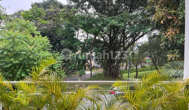 Dijual Rumah Cantik Depan Taman Di Cluster Prestigious Sentul City Bogor 2