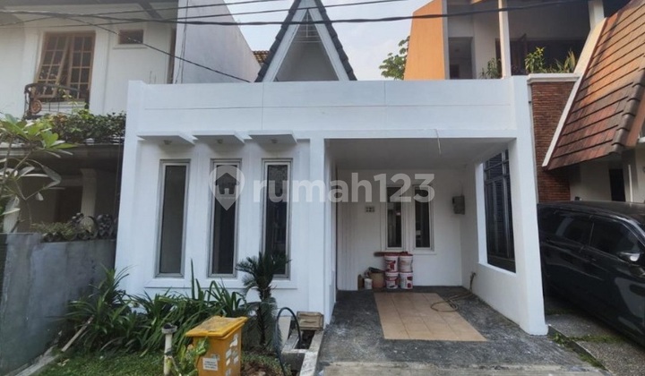 Dijual Rumah Victoria Sentul City