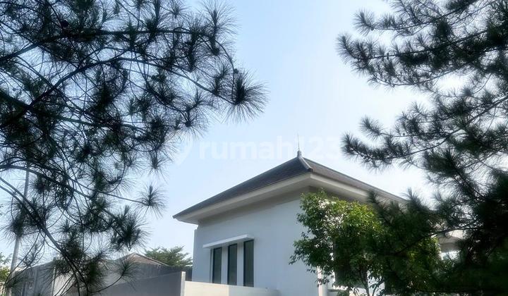 For Sale Modern Classic House Front Hook Position Green Area Sentul City Bogor