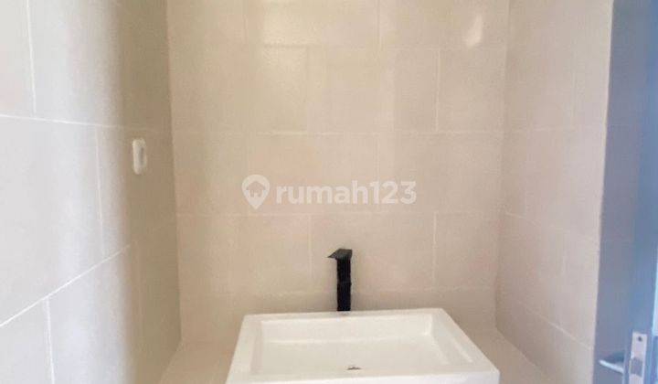 Jual Rumah Minimalis 2 Lantai Sutera Delima 2