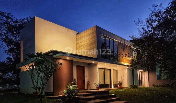 Rumah Hoek Style Minimalis Vermont Parkland BSD 1