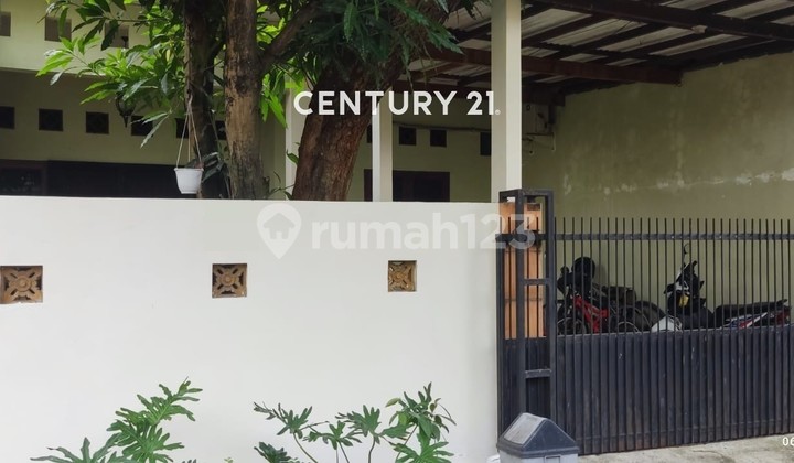 Dijual Rumah Tinggal Di Jalan Komplek Pajak Pondok Aren