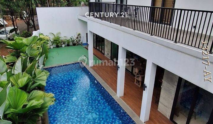 Dijual Rumah Modern Ada Kolam Renang Di Kemang Jakarta Selatan 1