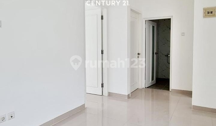 Rumah Sudah Renovasi Dalam Cluster Emerald Bintaro Jaya 2