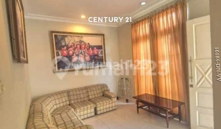 Dijual Rumah Luas dan Nyaman di Bintaro Jaya Sektor 9 Dijual Rumah Luas dan Nyaman di Bintaro Jaya Sektor 9