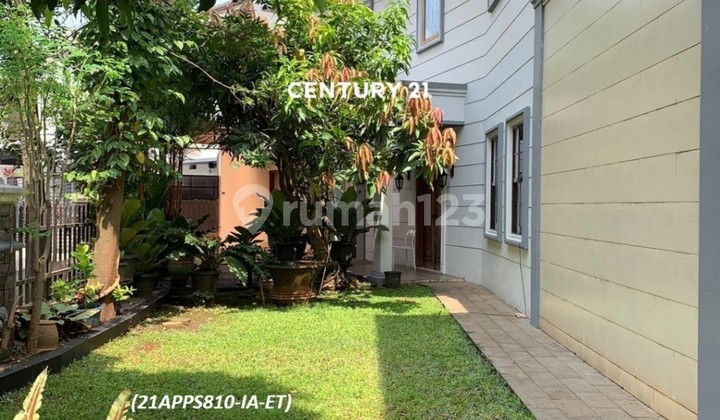 Spacious Move-in Ready House with Swimming Pool for Sale in Rempoa, South Jakarta