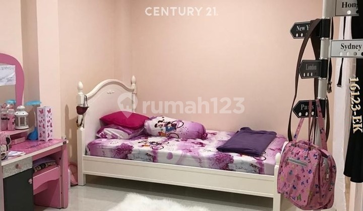 Disewakan Rumah 2 Lantai di Dalam Cluster Emerald Bintaro Jaya 2