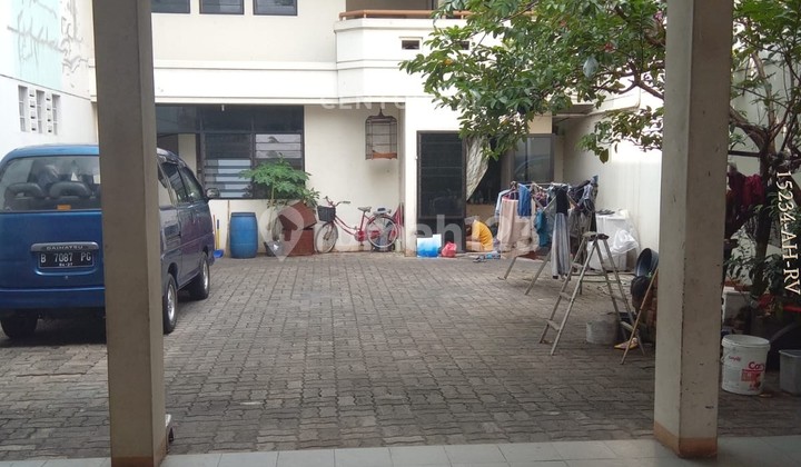 For Sale Shop House Suitable for Offices Strategic Location